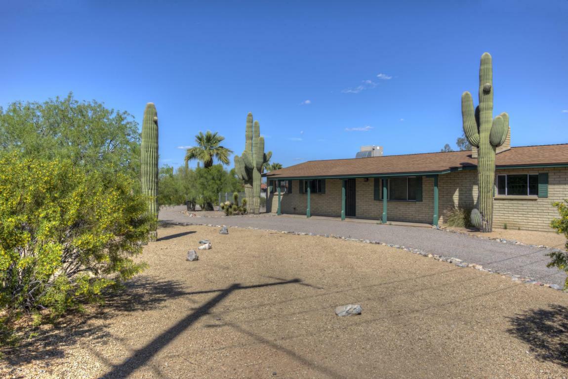 Property Photo: 10025 N 39th Street AZ 85028