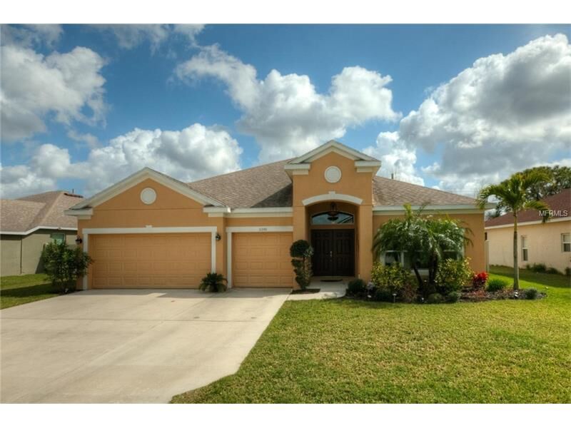 Property Photo: 11351 77th Street E FL 34219