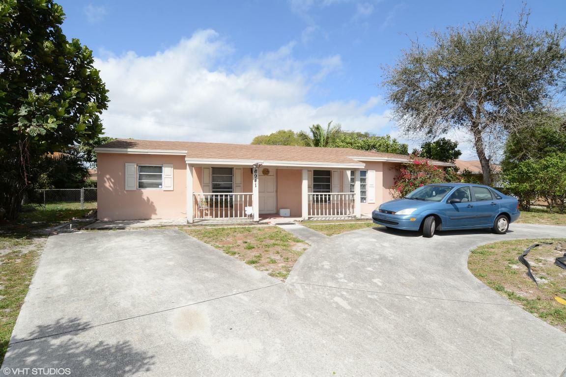 Property Photo:  6941 Boston Drive  FL 33462 