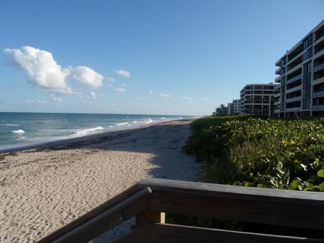 Property Photo:  3030 S Ocean Boulevard 106  FL 33480 