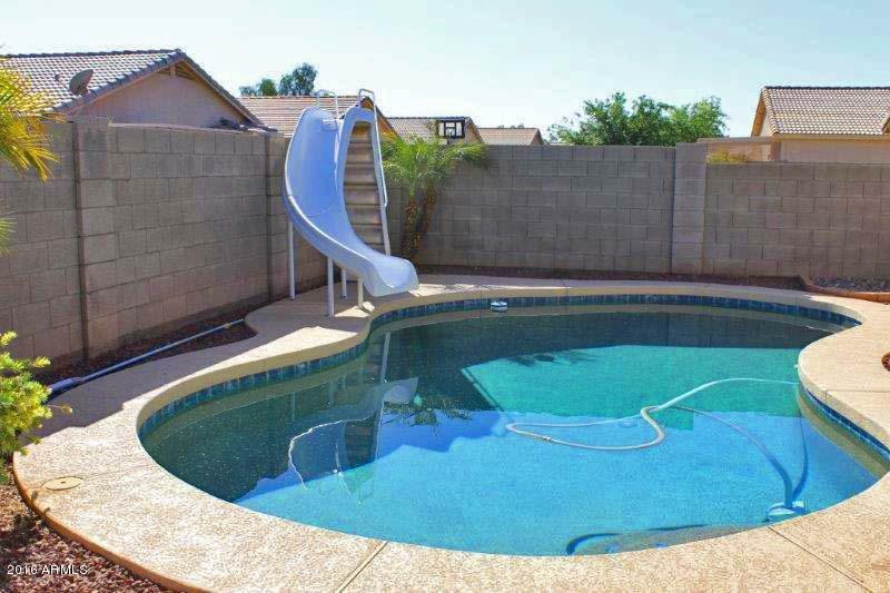 Property Photo:  8821 W Royal Palm Road  AZ 85345 