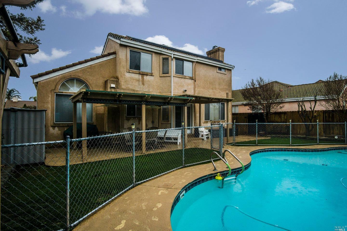 Property Photo:  1114 Fox Hound Road  CA 95687 