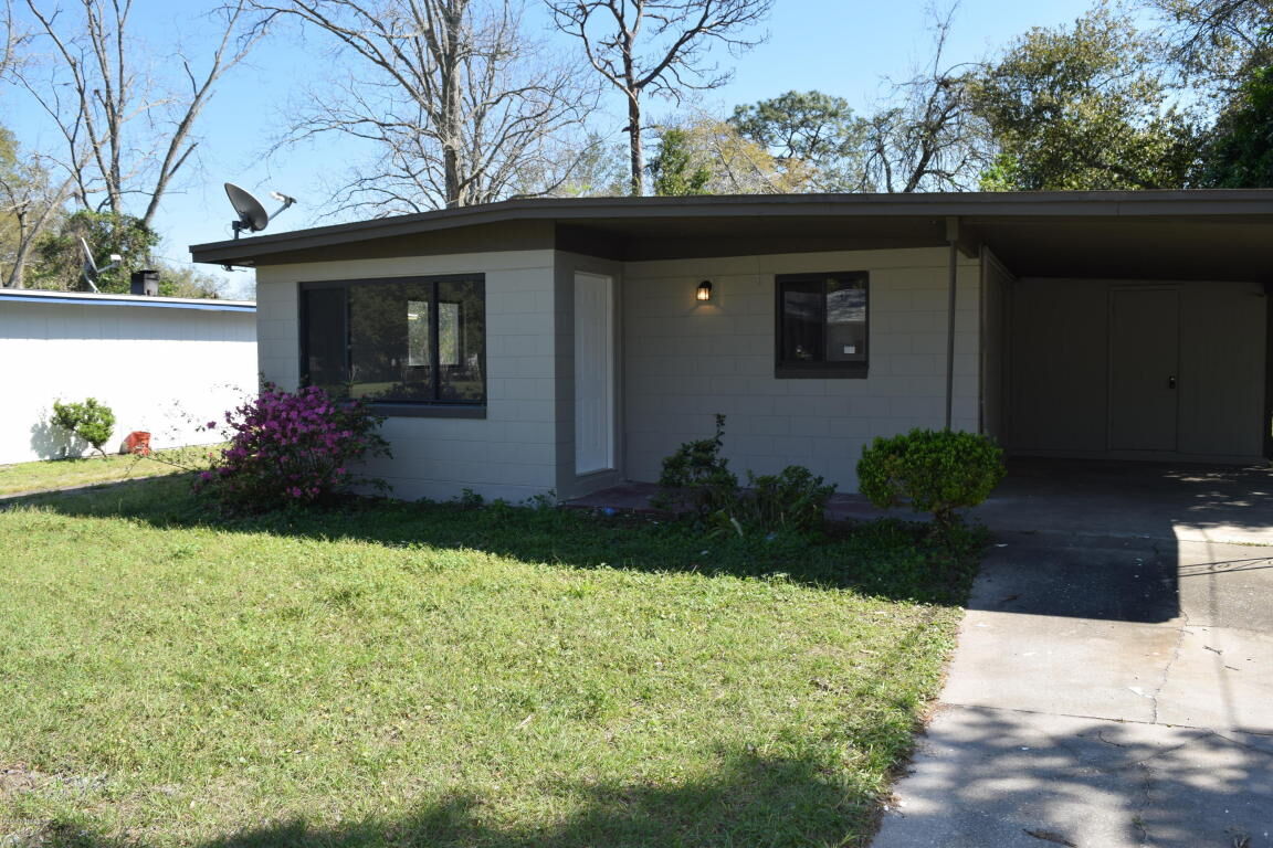 Property Photo:  8046 Paschal Street  FL 32220 