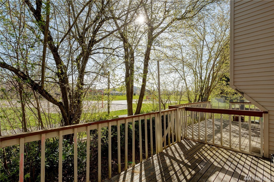 Property Photo: 2315 Verona St 9 WA 98229