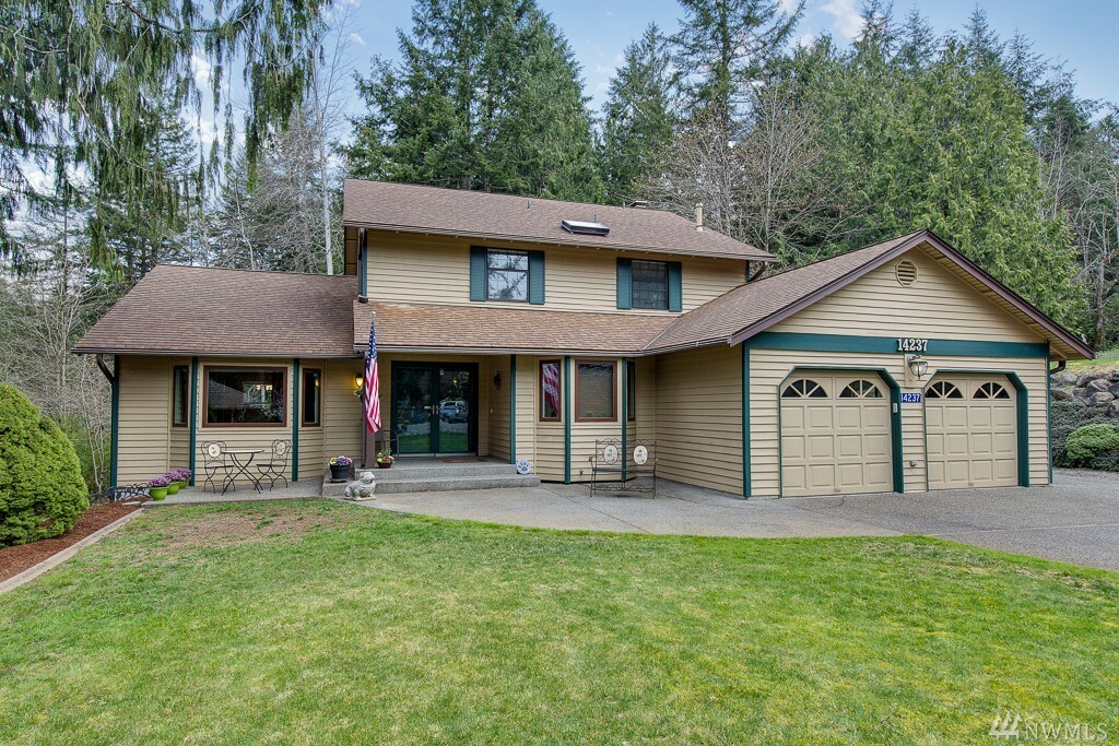 Property Photo:  14237 Crown Point Place NW  WA 98383 