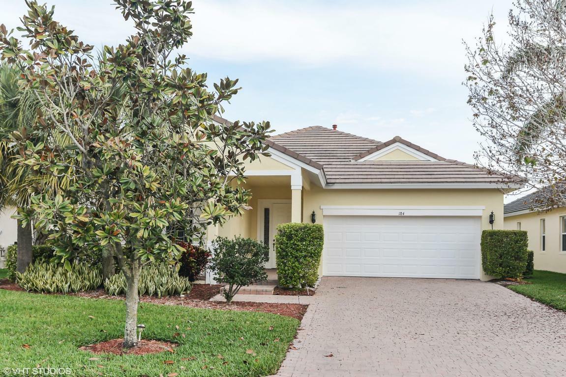 Property Photo:  184 NW Willow Grove Avenue  FL 34986 