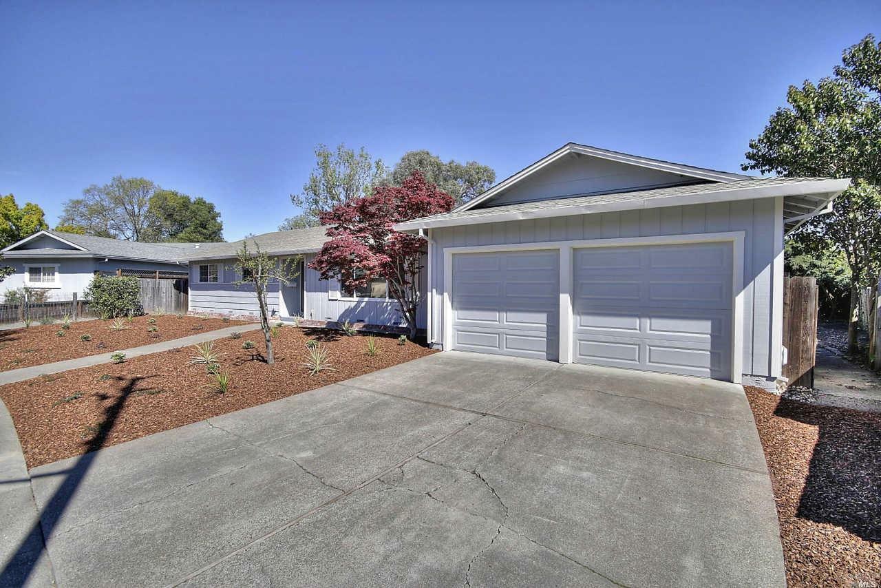 Property Photo:  1316 Shadyoak Place  CA 95404 