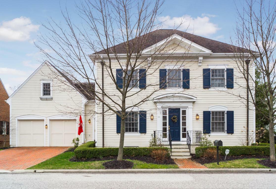 Property Photo: 30 Pickett Place OH 43054
