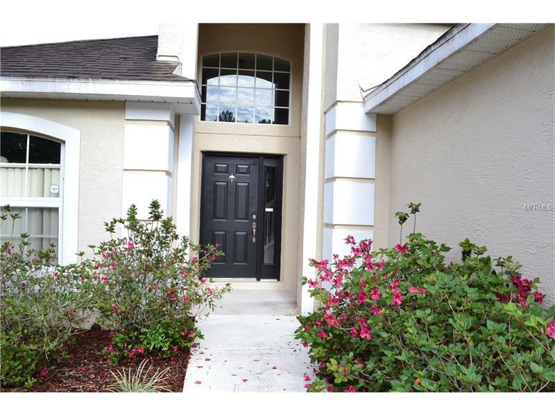 Property Photo:  615 Oxford Drive  FL 33897 