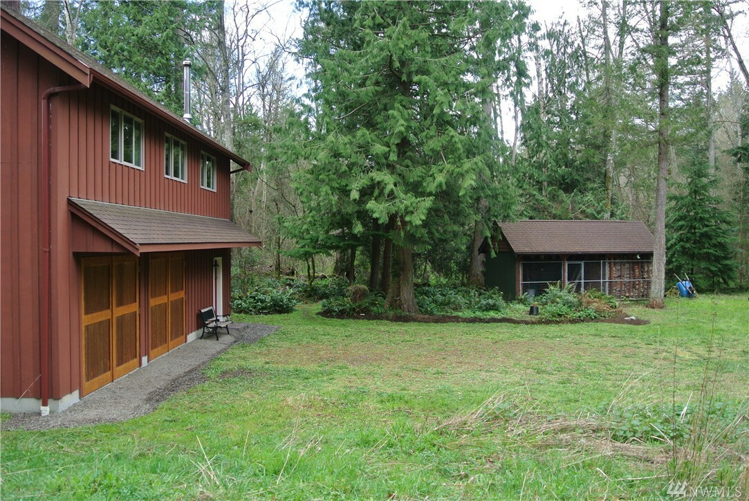 Property Photo:  2825 E 56th Vista St  WA 98226 