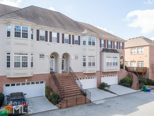 Property Photo: 1395 Towne Estates Dr GA 30319
