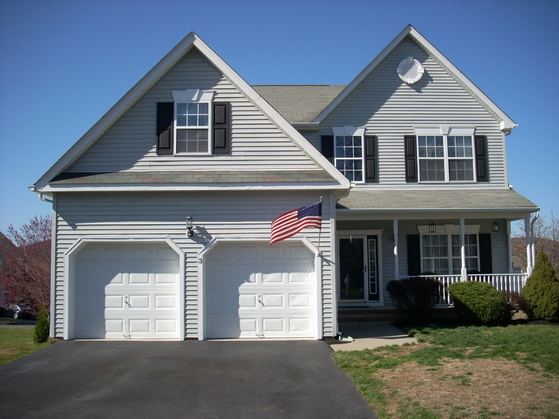 Property Photo: 3 Manning Ct NJ 08829