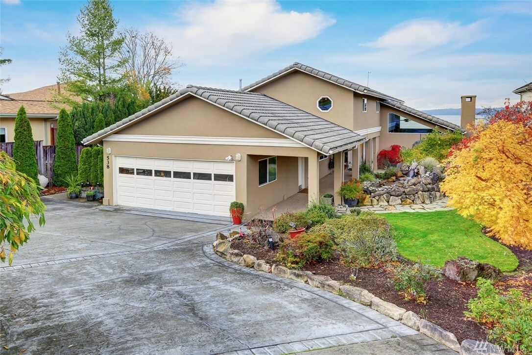 Property Photo:  538 SW 293rd St  WA 98023 