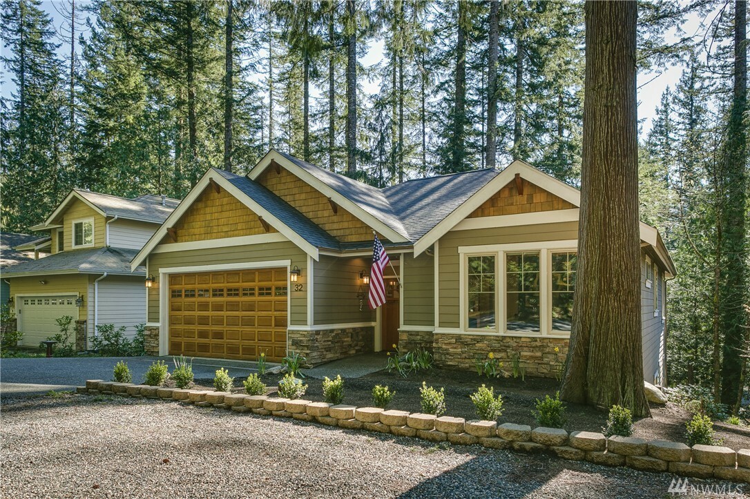 Property Photo: 32 Morning Glory Dr WA 98229