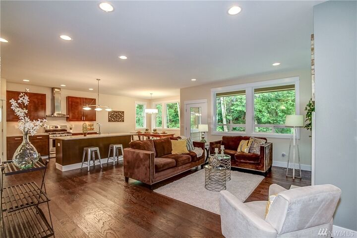 Property Photo:  7226 Hawksview Dr  WA 98223 