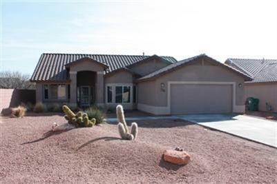 Property Photo: 725 S Rising View Court AZ 86325