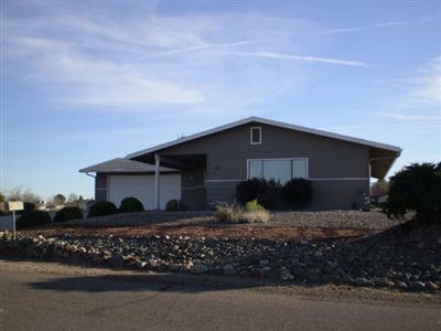 Property Photo:  717 E Peila Ave  AZ 86326 