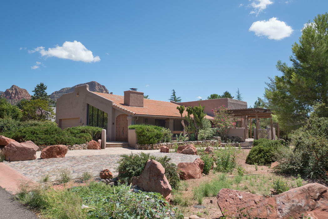 Property Photo: 400 Antelope AZ 86336
