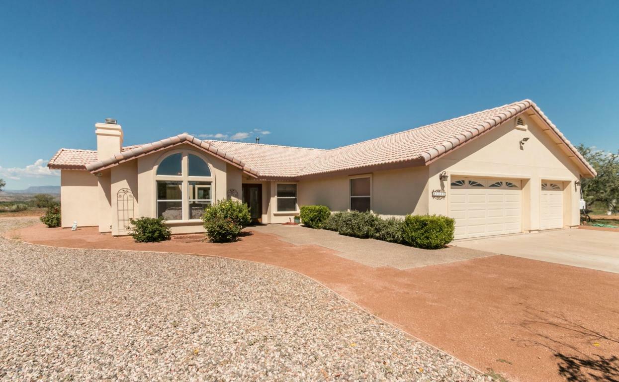 Property Photo:  1565 S Mountain View Rd  AZ 86325 