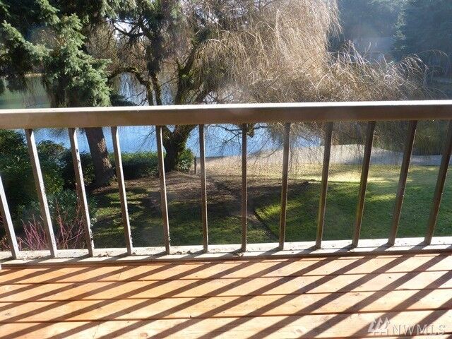 Property Photo:  6234 138th Ave NE 195  WA 98052 