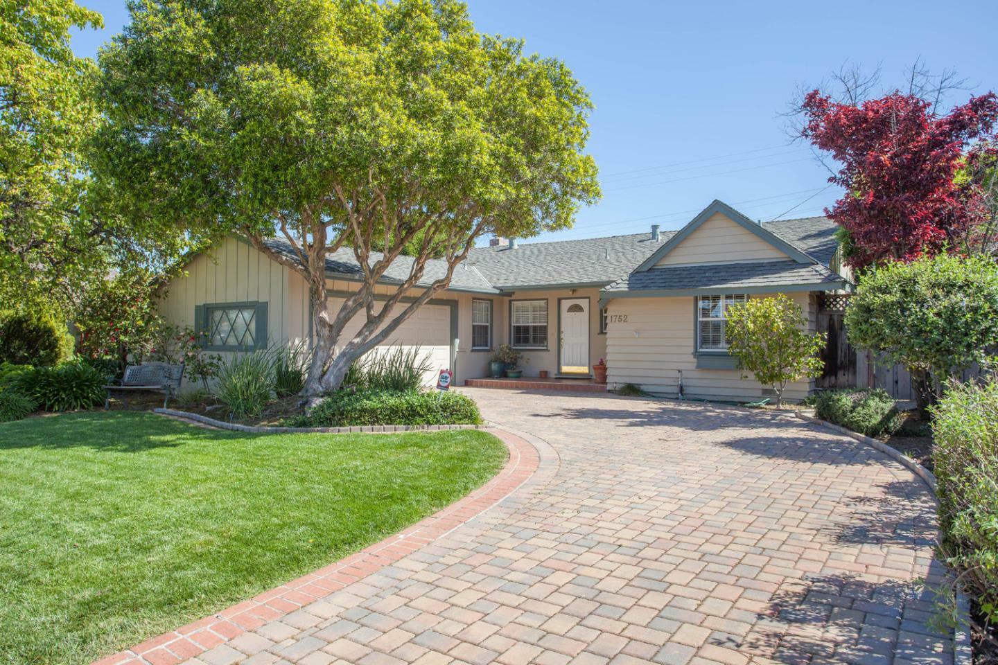 Property Photo:  1752 Ledgewood Drive  CA 95124 