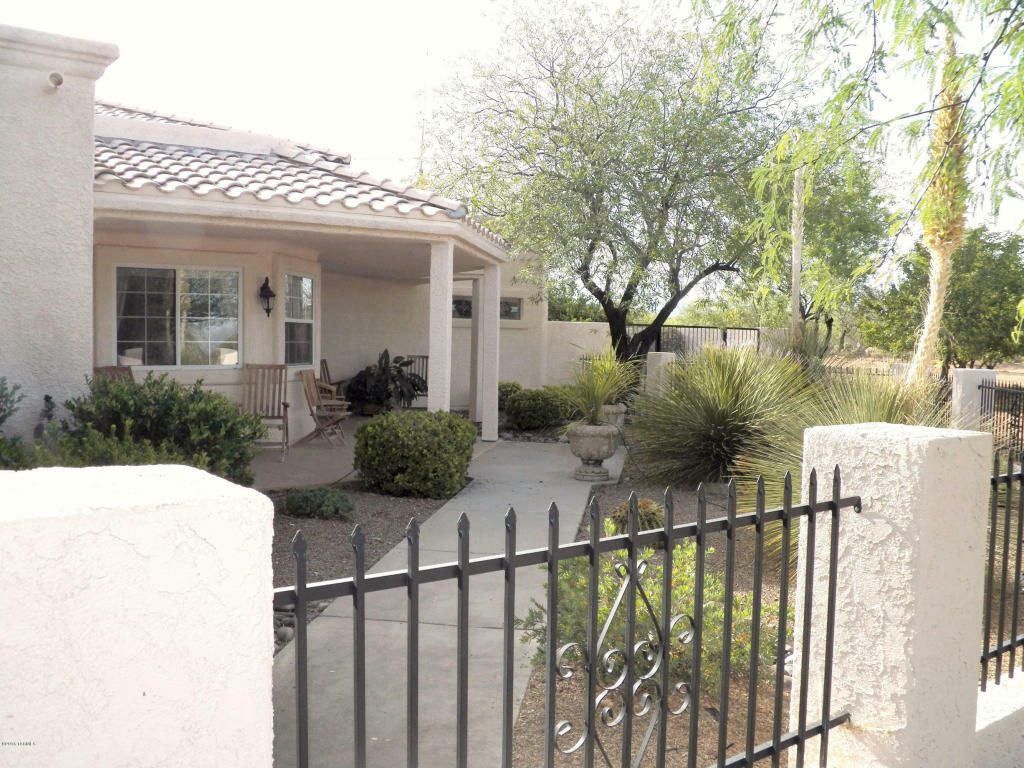 Property Photo:  3939 W Calle Siete  AZ 85622 