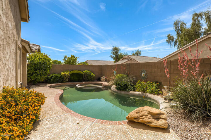 Property Photo: 13391 W Watson Lane AZ 85379