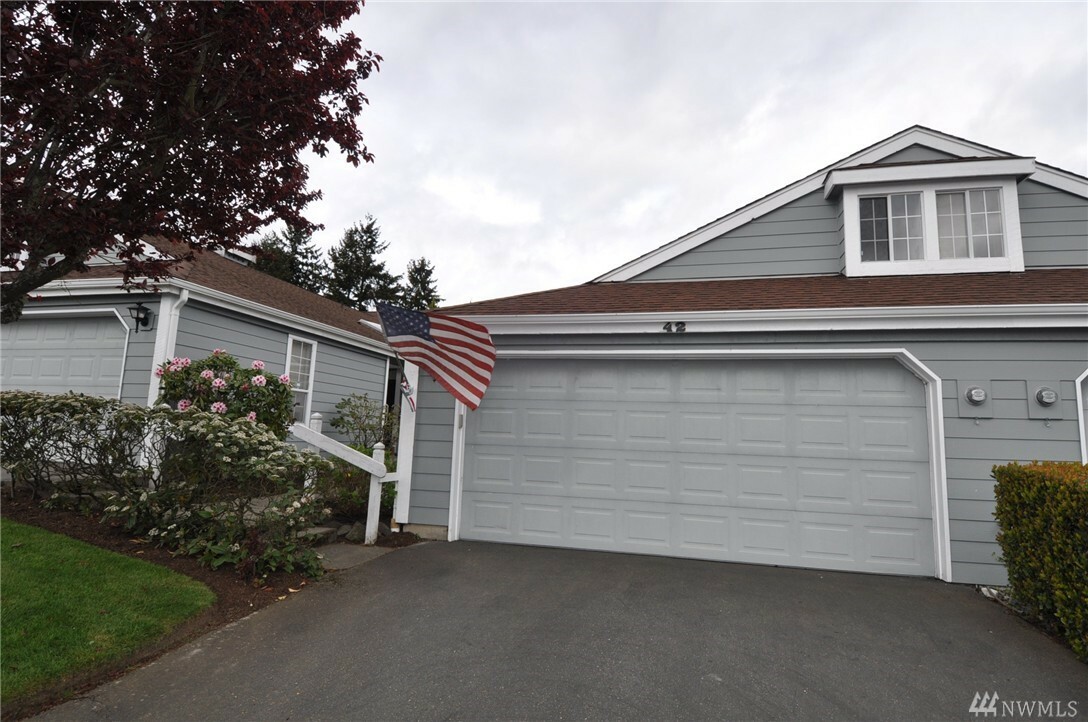 Property Photo:  6020 N Highland Pkwy 42-D  WA 98406 