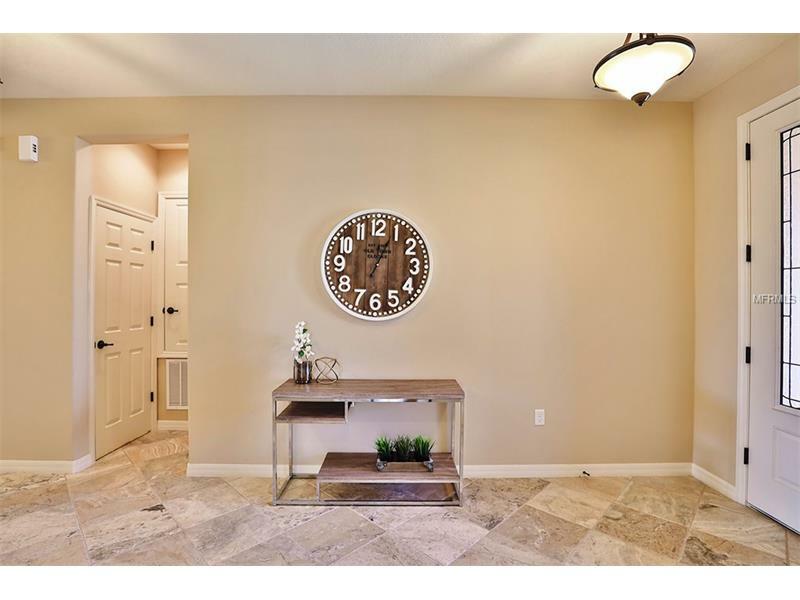 Property Photo: 11404 Brighton Knoll Loop FL 33579