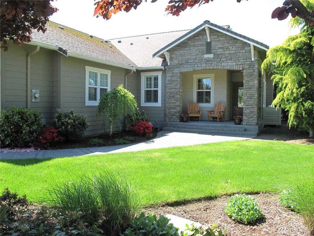 Property Photo: 351 Mount Baker Dr WA 98382