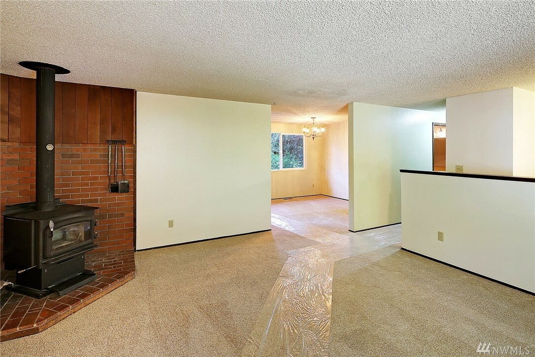 Property Photo: 8201 202nd Place SW WA 98026