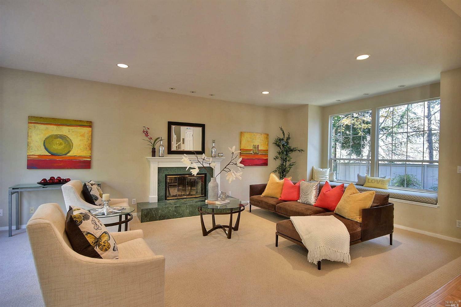 Property Photo:  9 Biscayne Court  CA 94901 