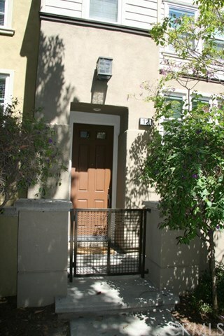 Property Photo:  12 Shellprint Court  CA 92663 
