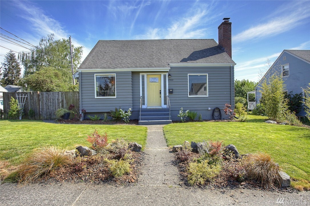 Property Photo:  2902 S 18th St  WA 98405 