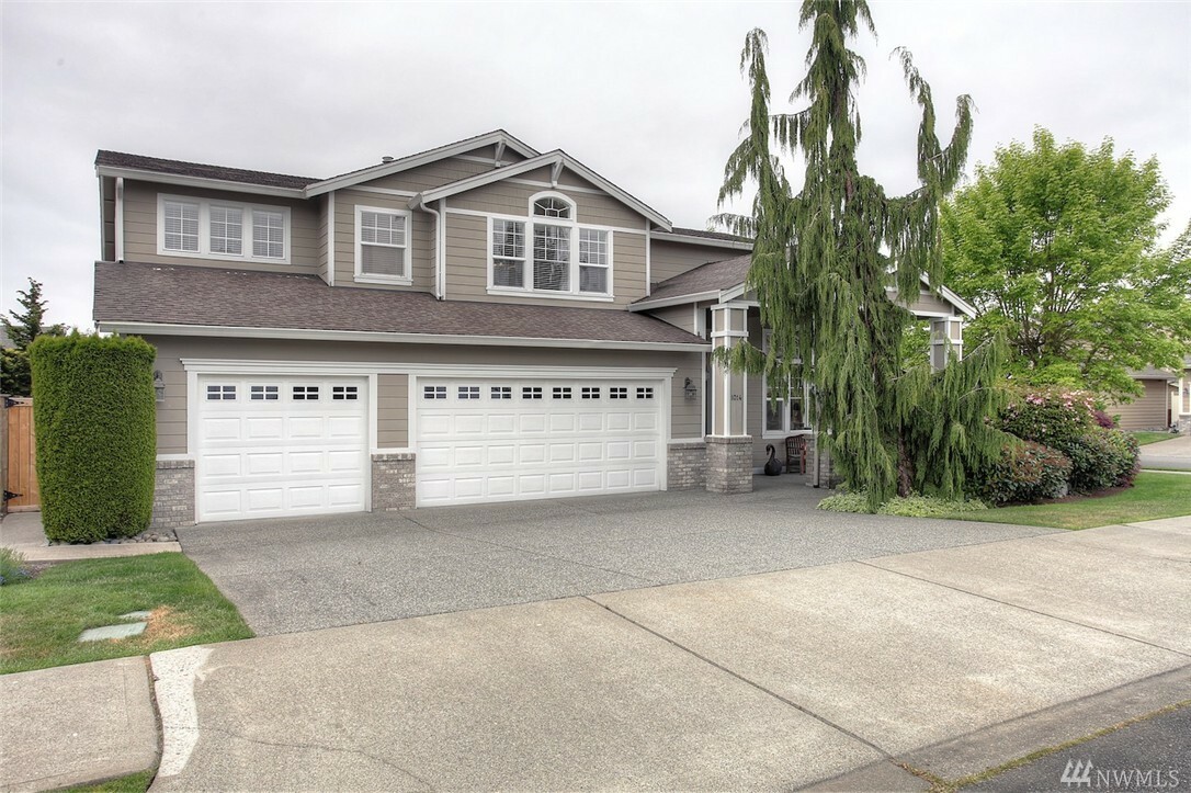 Property Photo:  1014 N Laurel Lane  WA 98406 