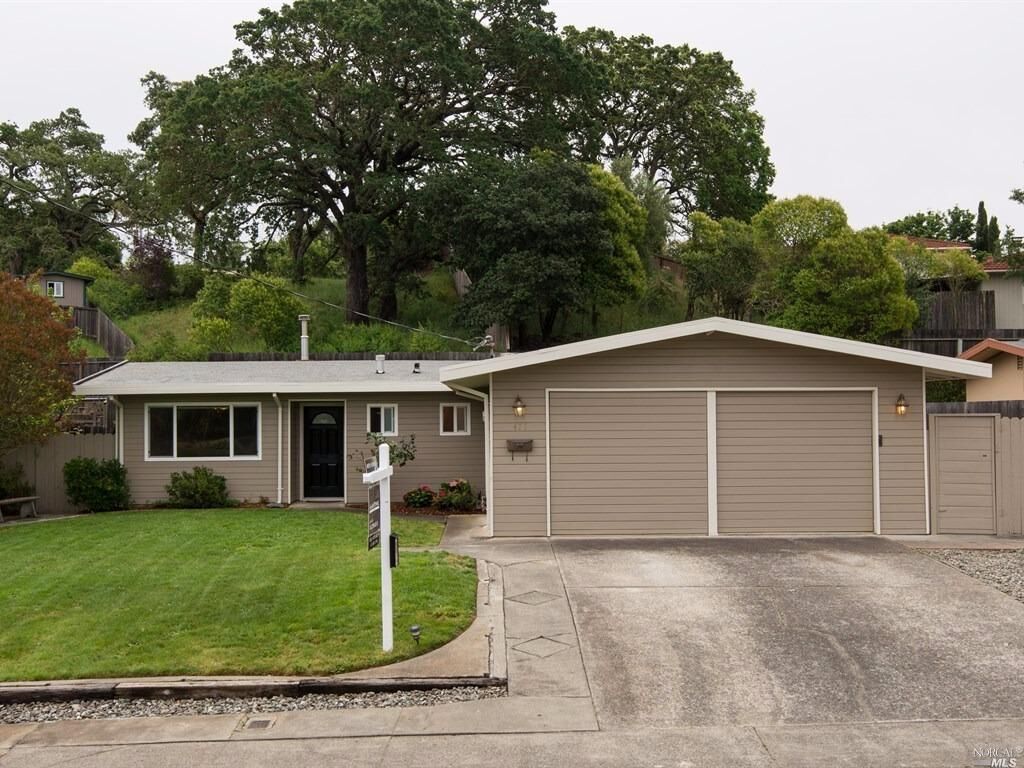 Property Photo: 477 Sunset Parkway CA 94947