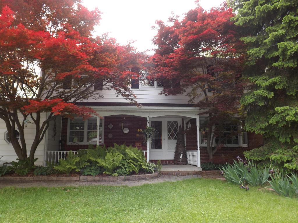Property Photo: 99 Canterbury Court OH 43140