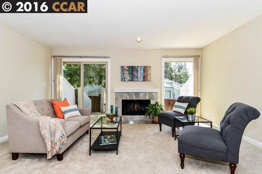 Property Photo: 17 Oak Brook Pl CA 94523
