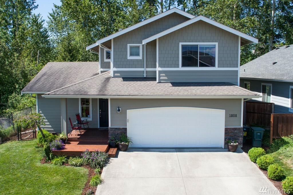 Property Photo:  1808 Undine Lane  WA 98226 