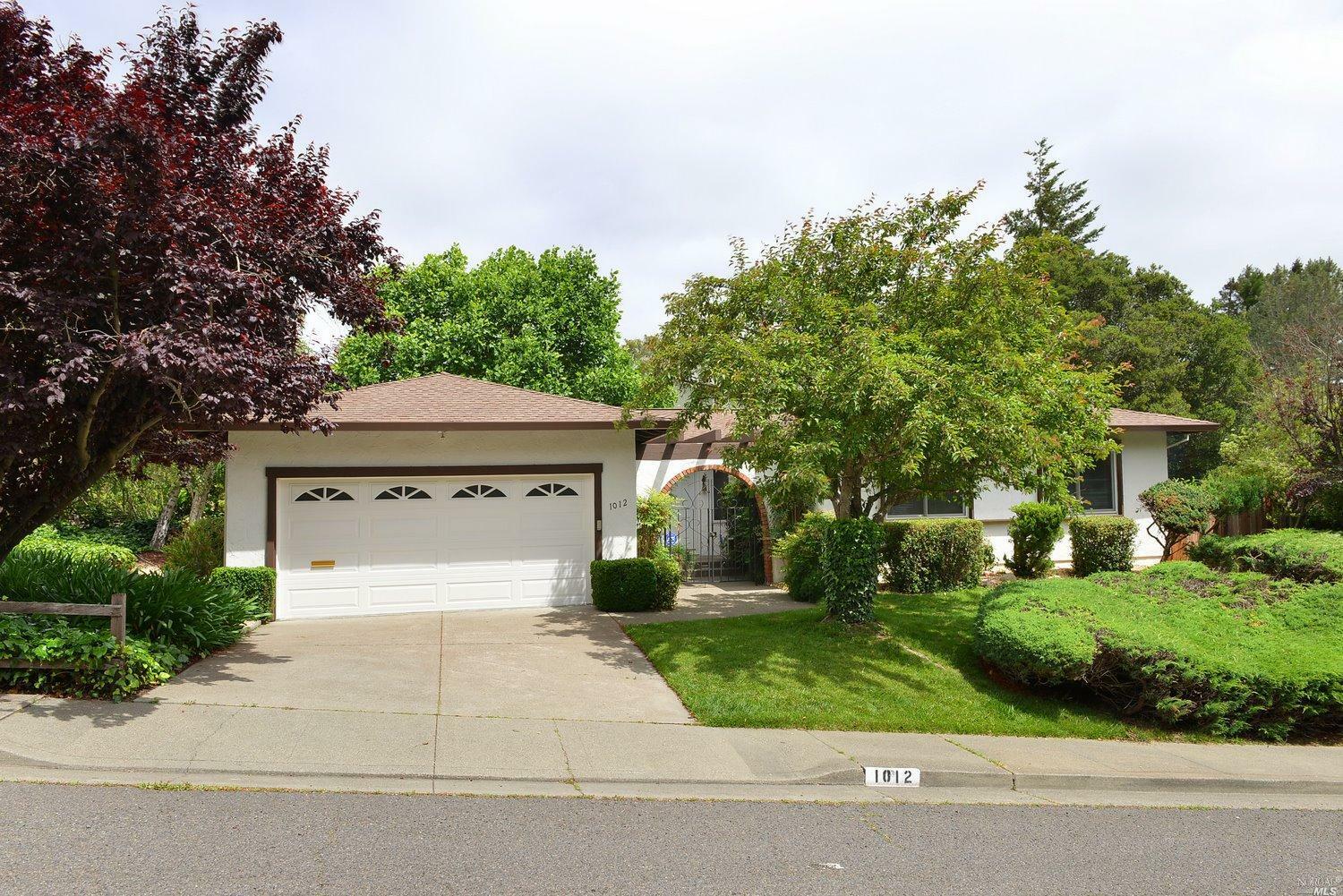 Property Photo:  1012 West Street  CA 94952 