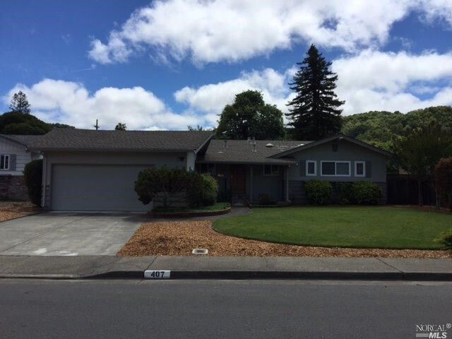 Property Photo: 407 Calle De La Mesa CA 94949