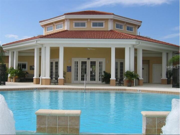 Property Photo:  1040 Villagio Circle 102  FL 34237 