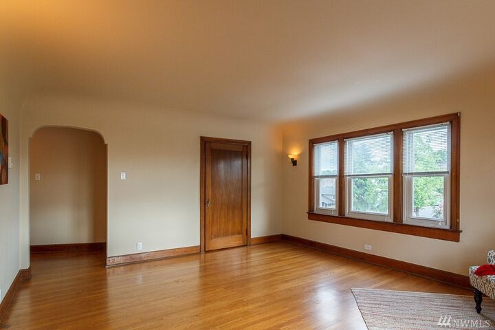Property Photo: 301 N Tacoma Ave 407 WA 98403