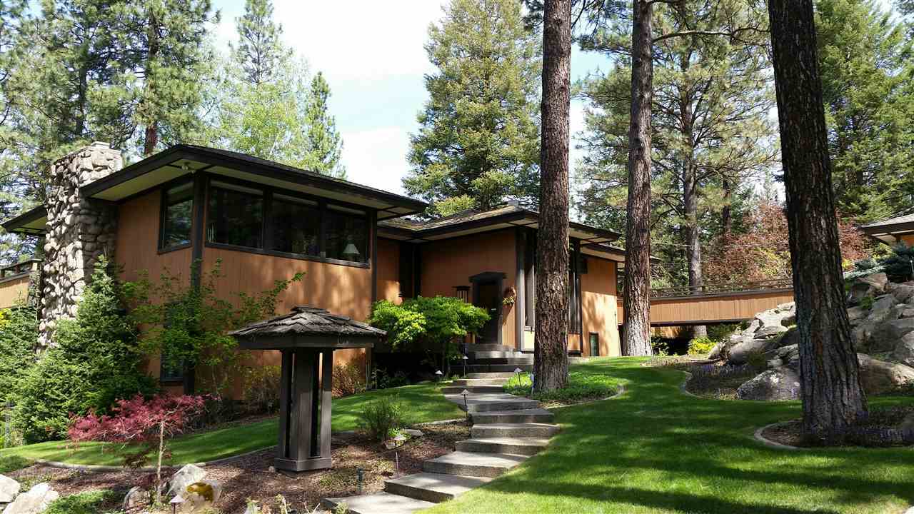 Property Photo: 1820 E Leona Dr WA 99208