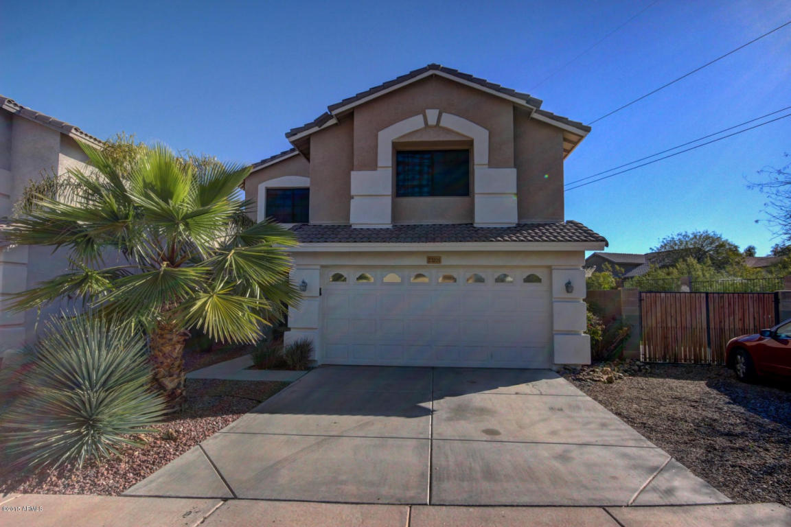 Property Photo: 23201 N 21st Place AZ 85024