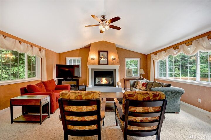 Property Photo: 1471 Old Samish Rd WA 98229
