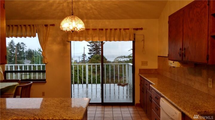 Property Photo: 1206 Byrd Dr WA 98239