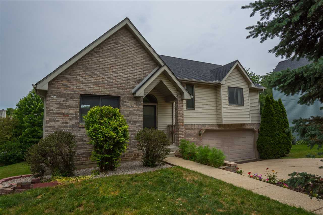 Property Photo:  2409 E Oakmont Drive  IN 47401 