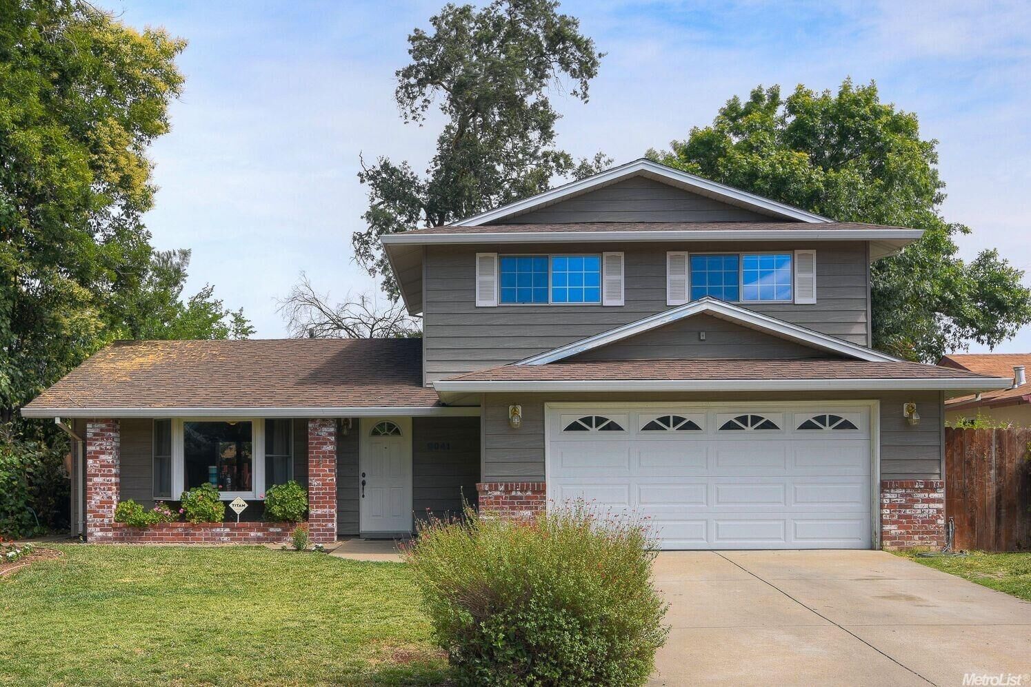 Property Photo:  9041 Harvest Way  CA 95826 
