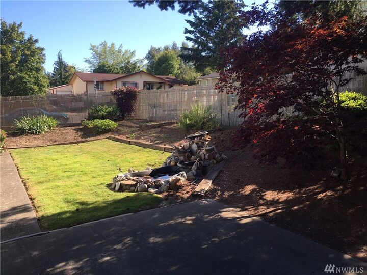 Property Photo: 6125 Malloy Ave WA 98248